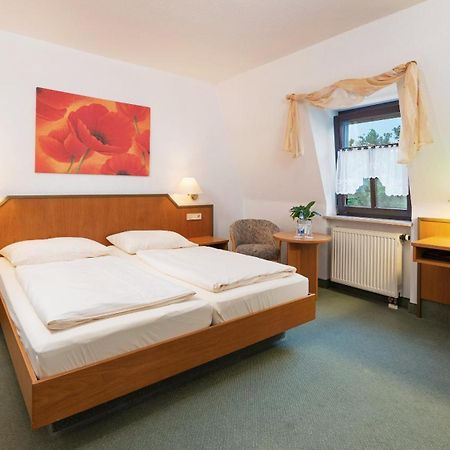 Gasthof Hotel Anker Sommerhausen Exteriér fotografie