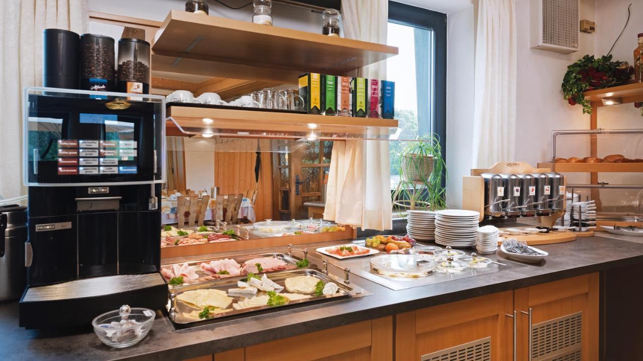 Gasthof Hotel Anker Sommerhausen Exteriér fotografie